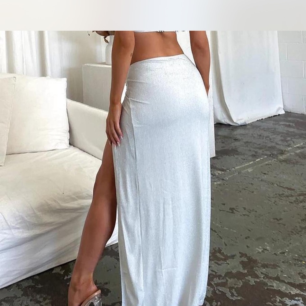 Elegant White Maxi Skirt